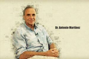 Dr. Antonio Martínez
